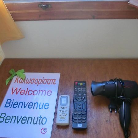 Santorini Camping/Rooms Fira  Exterior foto